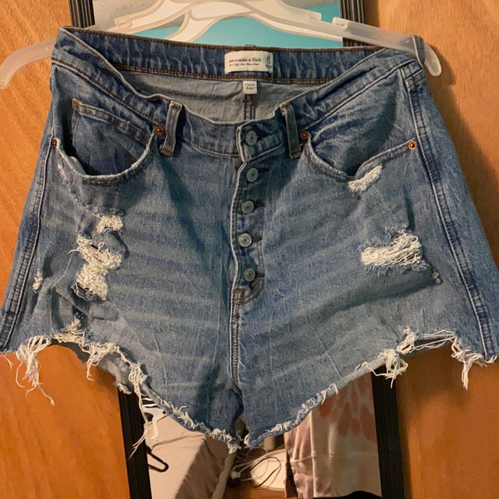 Abercrombie Curve Love Mom shorts